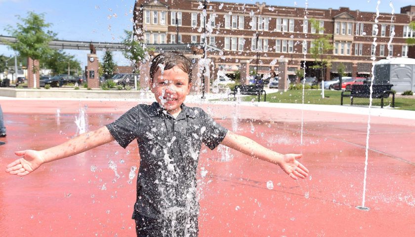 4 fun family-friendly activities to do this summer | Splash pad at Wenzel Family Plaza Marshfield WI