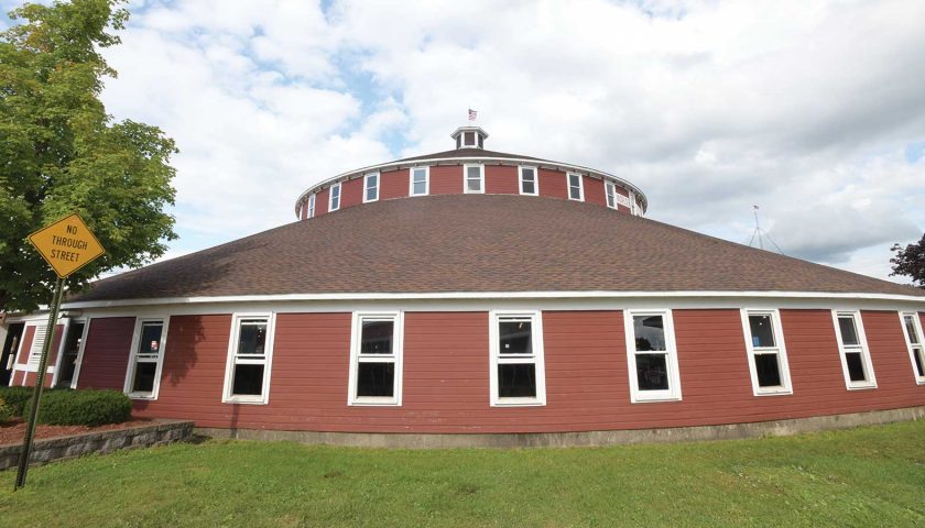 Don’t miss these historic attractions in Marshfield | World’s Largest Round Barn Marshfield WI