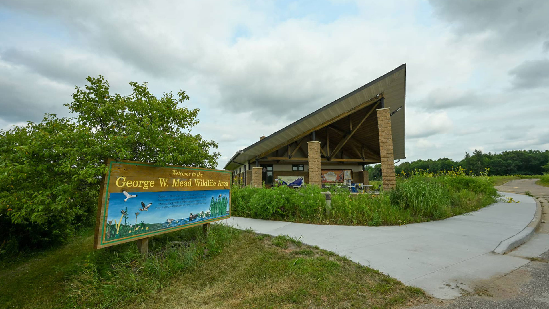 Nature lovers: Don’t miss the George W. Mead Wildlife Area | Visitor center at the George W. Mead Wildlife Area in Milladore near Marshfield Wisconsin